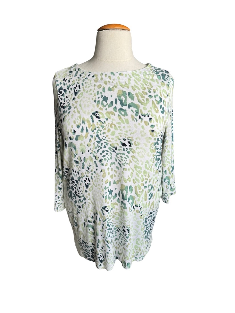 Chico’s Size 3 XL Green Animal Leopard Print Modal Stretch Tunic Top Travel
